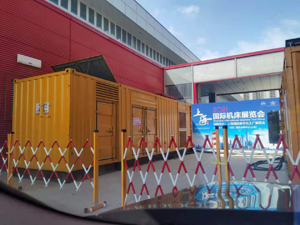 庐山发电车出租-发电机无电压或电压太低怎么办？